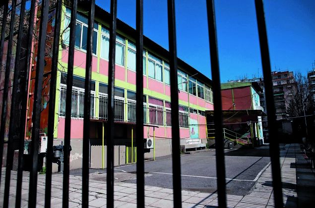 Κλείσιμο των σχολείων σε όλη την Ελλάδα - Παράταση του lockdown εισηγείται η Επιτροπή
