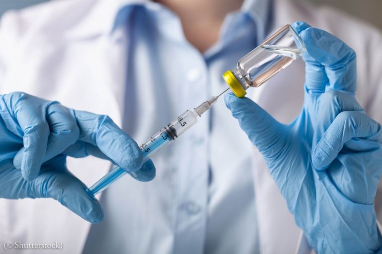 Παναγιωτόπουλος : Υπερβολικός ο φόβος για το εμβόλιο AstraZeneca - Δεν έχει αποδειχθεί ότι προκαλεί θρόμβωση