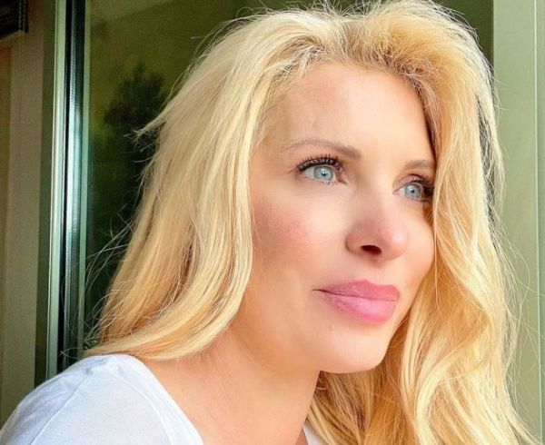 Ελένη Μενεγάκη: Το σχόλιο follower και η αποκάλυψη που ξάφνιασε