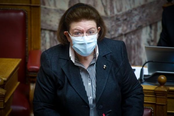 Μενδώνη: Καμία απόπειρα συγκάλυψης – Αναγνωρίζω το λάθος μου στην συνέντευξη τύπου