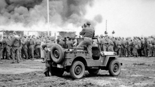 «Θα πέσει η νύχτα»: Ένα συγκλονιστικό ντοκιμαντέρ για το Ολοκαύτωμα