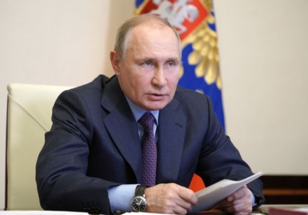 Πούτιν : Στις 23 Μαρτίου αναμένεται να εμβολιαστεί