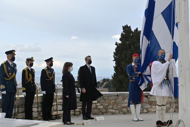 Σακελλαροπούλου: Ενότητα και αλληλεγγύη είναι η μεγαλύτερη δύναμη του Έθνους μας