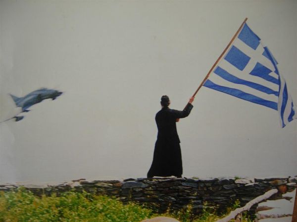 Πατρίδα και 1821 δεν είναι μόνο φουστανέλα και γκροτέσκο εορτασμοί