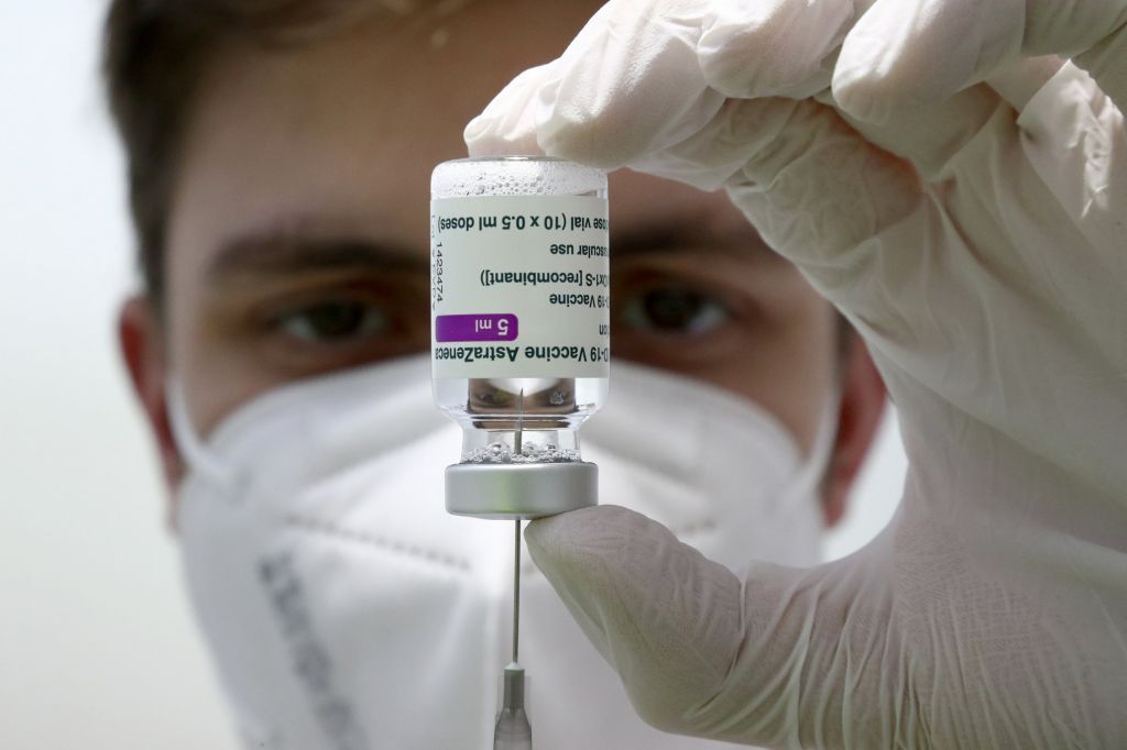 Γερμανία : Stop στο εμβόλιο της AstraZeneca για τους κάτω των 60 συστήνουν οι ειδικοί
