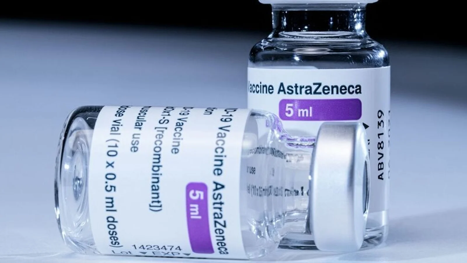 «Θύμα» πολιτικών σκοπιμοτήτων στην Ευρώπη το εμβόλιο της AstraZeneca;