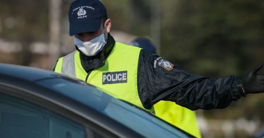 Συστάσεις από την ΕΛ.ΑΣ. για τυχόν απάτες με «εράνους» υπέρ πυρόπληκτων