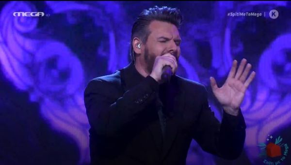 Πάνος Κιάμος: «Θα περάσει, θα περάσει, ίσως είναι μια φάση…»