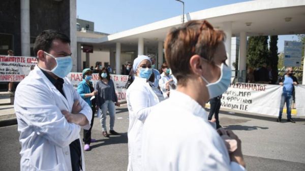 ΕΣΥ : Στον εισαγγελέα οι εργαζόμενοι του Θριασίου – «Ένας γιατρός για 69 ασθενείς, σε κίνδυνο όλοι»