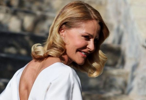 Τζένη Μπαλατσινού : Οι άγνωστες πτυχές της ζωής της ωραίας των ’90s