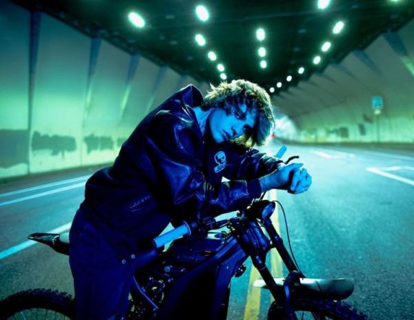 Τζάστιν Μπίμπερ: Διαδίδει το λόγο του Θεού σε φυλακές στην Καλιφόρνια