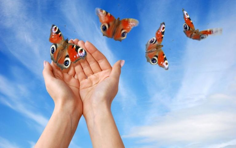 Κοροναϊός : Πέθανε 37 ημερών, πριν ο κόσμος φροντίσει να βρει και για αυτό ένα εμβόλιο