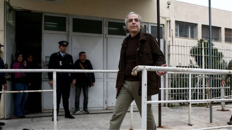 Κουφοντίνας : Έκκληση από αριστερές οργανώσεις να σταματήσει την απεργία πείνας