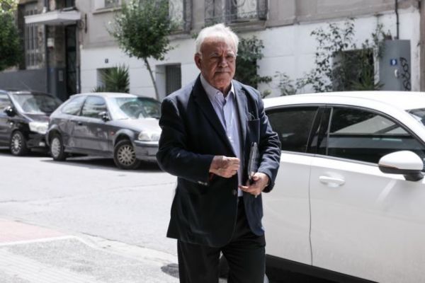 Η απάντηση Δραγασάκη στη «βόμβα» Βαρουφάκη