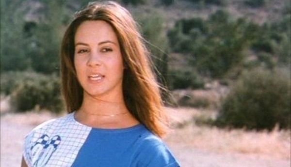 Έφη Πίκουλα : Δείτε πώς είναι σήμερα η ηθοποιός – σύμβολο των ’80s