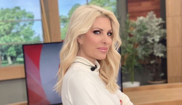 Ελένη Μενεγάκη : Ποια είναι η σχέση της με τον στενό της συνεργάτη Γρηγόρη Γκουντάρα