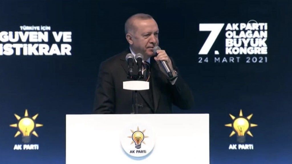 «Μεγάλη Τουρκία» και σύνταγμα το 2022 σχεδιάζει ο Ερντογάν