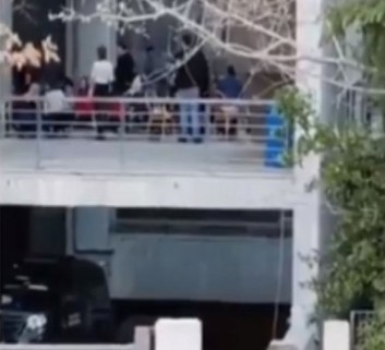 ΕΟΔΥ : Παύθηκαν 4 εργαζόμενοι για το πάρτι της Τσικνοπέμπτης στην Hellexpo