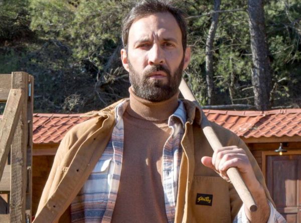 Φάρμα: Σε ποια γνωστή σειρά είχε εμφανιστεί ο Βασίλης Φιλίππου ως κομπάρσος