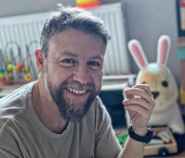 Γιάννης Βαρδής: Γενέθλια στην ωραιότερη αγκαλιά του κόσμου