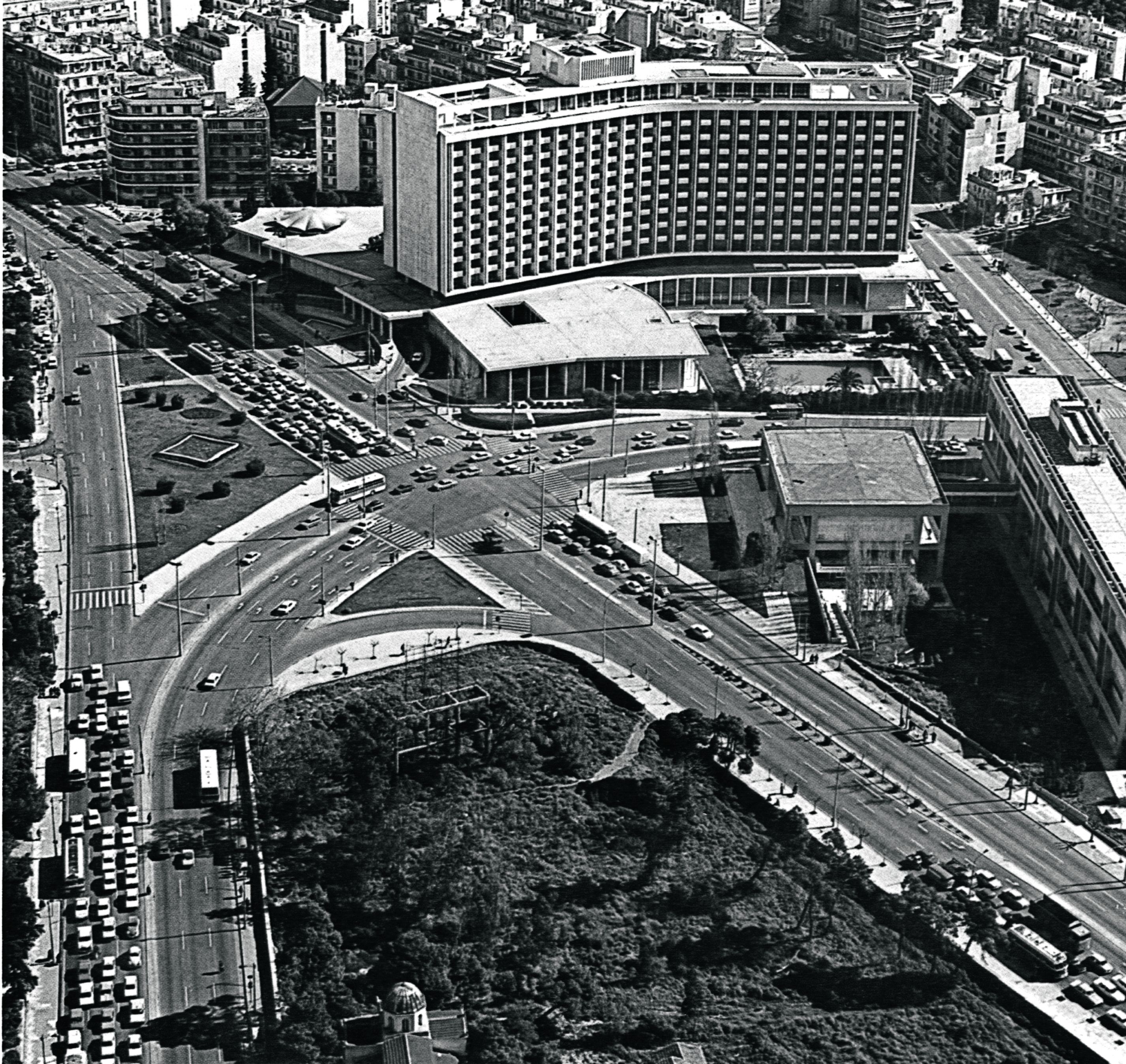 Η εικοσαετία της μεγέθυνσης – Αναδρομή της ελληνικής οικονομίας