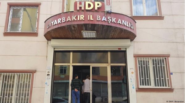 Τουρκία : Θα απαγορευθεί το φιλοκουρδικό HDP;
