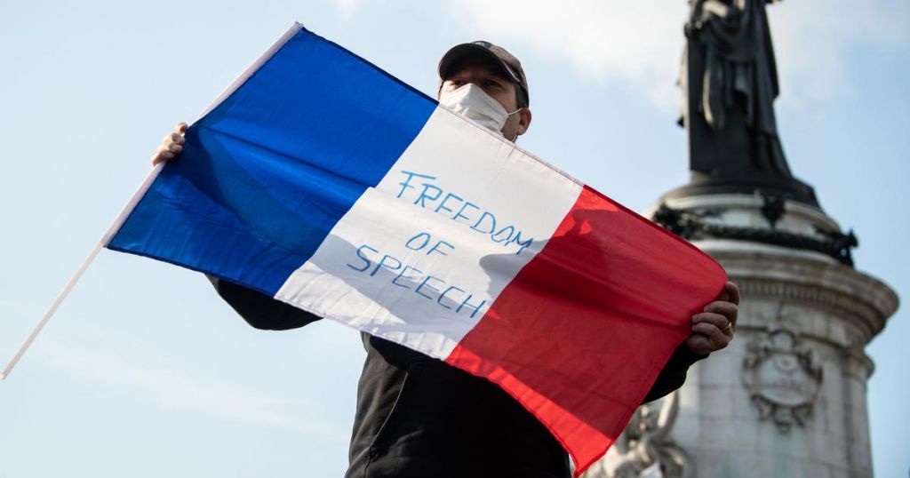 Ας μιλήσουμε για τον ισλαμοαριστερισμό: Ζιλ Κεπέλ και Ολιβιέ Ρουά γράφουν στα «ΝΕΑ»