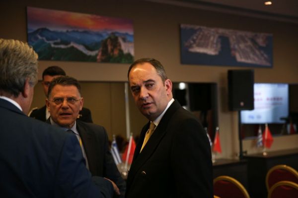 Πλακιωτάκης: Όχι υποδείξεις για τα ανθρώπινα δικαιώματα από χώρες που συστηματικά τα παραβιάζουν