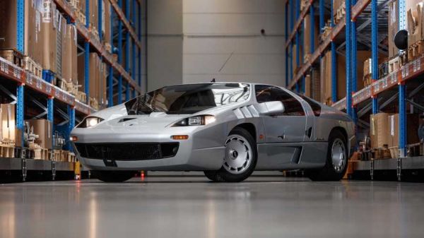 Isdera Imperator:  Η αυτοκρατορία αντεπιτίθεται