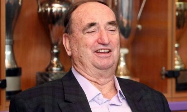 «Έφυγε» ο μύθος, Ίβο Τρούμπιτς