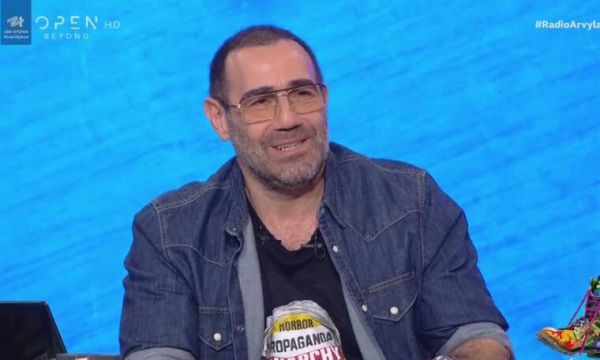 Ράδιο Αρβύλα : Πώς σχολίασε ο Κανάκης το τροχαίο έξω από τη Βουλή