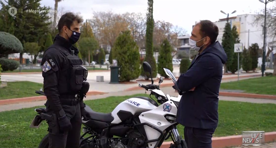 Έκανε μαλάξεις επί 31 λεπτά – Τι λέει ο αστυνομικός που έσωσε τη ζωή πολίτη