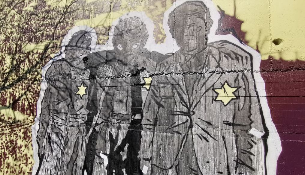 Θεσσαλονίκη : Συγκινητική τοιχογραφία για το Ολοκαύτωμα