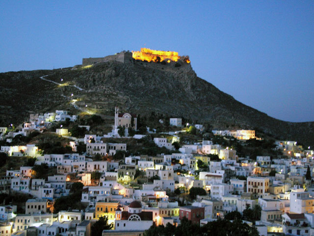 Λέρος : Απαγόρευση κυκλοφορίας όλο το 24ωρο – Κλειστά καταστήματα και λαϊκές