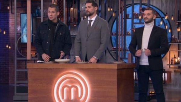 MasterChef: Τον… δίκασαν οι κριτές – «Μυρίζει σαν ασβοκούναβο, σε πληρώνω αν το φας»