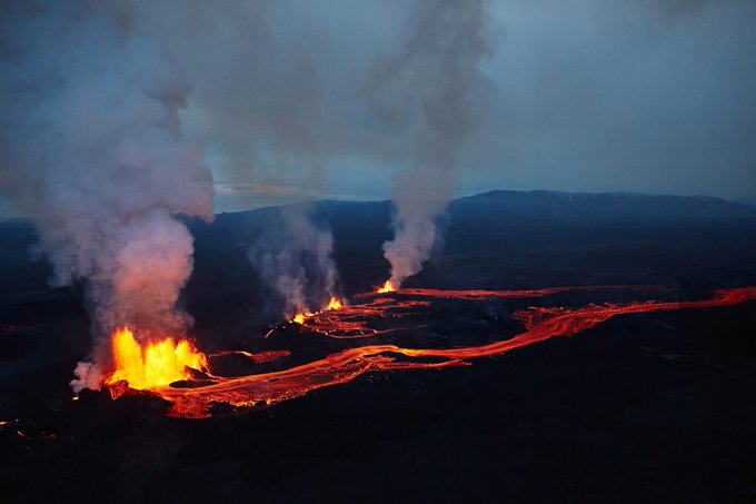 Ισλανδία: Εξερράγη το ηφαίστειο Fagradalsfjall
