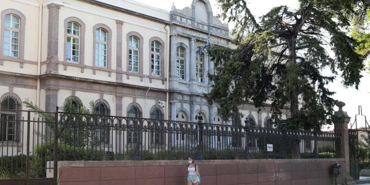 Βόμβα στο δικαστικό Μέγαρο Μυτιλήνης από αντιεξουσιαστές για τον Δημήτρη Κουφοντίνα