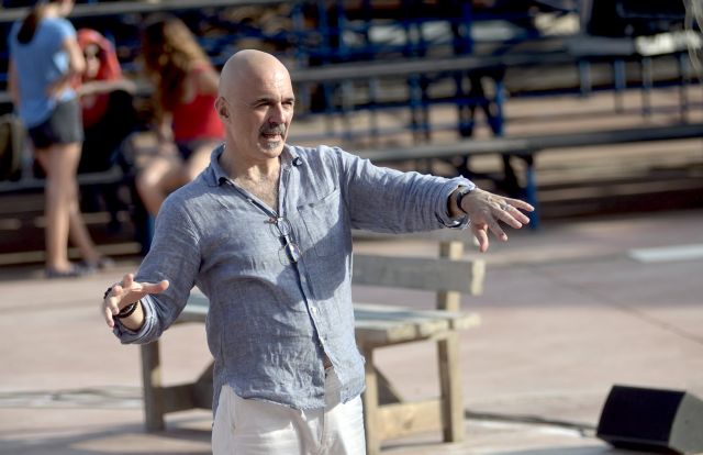 Κίνηση Ανάπηρων Καλλιτεχνών : «Ούτε μια συγγνώμη από τον Λιβαθινό»