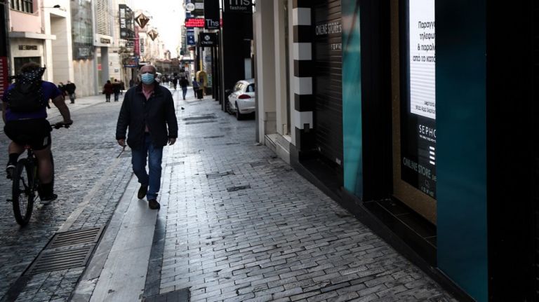 Lockdown : Τρόπους ανοίγματος με ασφάλεια αναζητούν οι ειδικοί στο υπουργείο Υγείας