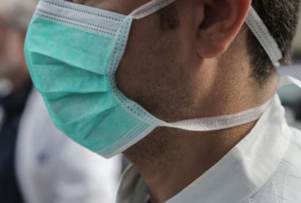 Πνευμονολόγος που επιστρατεύθηκε : «Μου έλυσε τα χέρια η επίταξη»