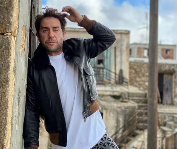 Γιώργος Μαζωνάκης: Το εντυπωσιακό του σπίτι στη Βούλα