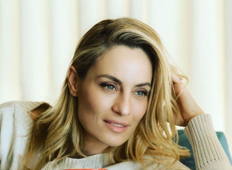 Ελεονώρα Μελέτη: Ποζάρει στο φακό του Δημήτρη Σκουλού και ρίχνει το Instagram