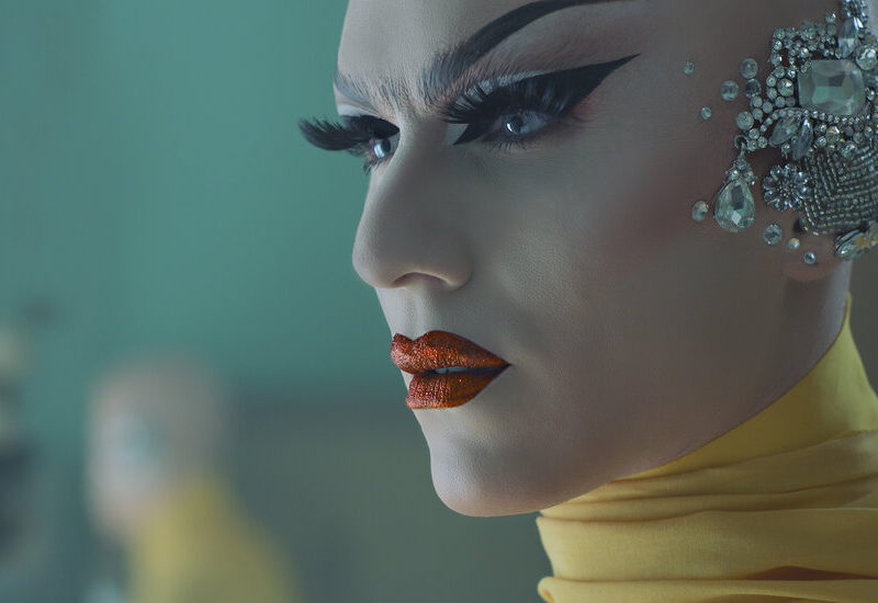 Η drag queen Sasha Velor «τραγουδάει» όπερα σε ένα clip σπάνιας αισθητικής