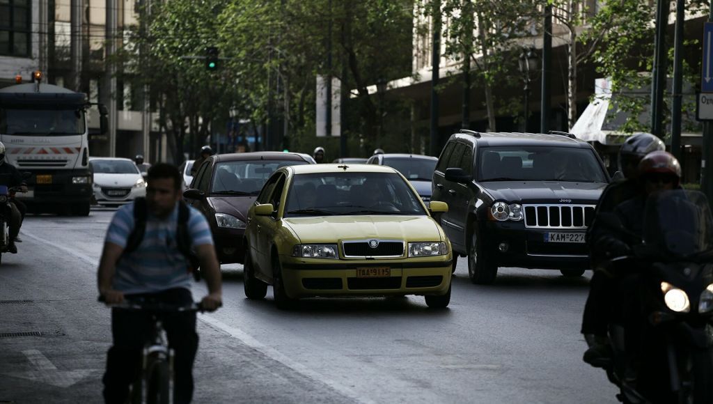 Πέτσας για διαδημοτικές μετακινήσεις: Όταν κάτι δεν λειτουργεί το αλλάζουμε