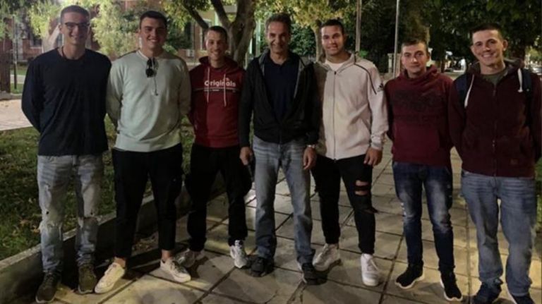 Μητσοτάκης : Πώς του ευχήθηκε ο γιος του για τα γενέθλιά του