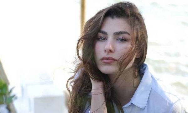 Χρύσα Μιχαλοπούλου: “Μεγάλωσα με αγάπη, αλλά και γνώση των ορίων”