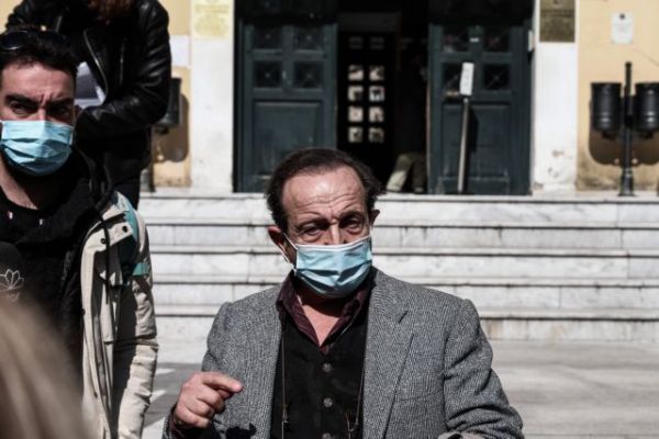 Σπύρος Μπιμπίλας: «Το βράδυ έκλαιγα στο κρεβάτι μου»