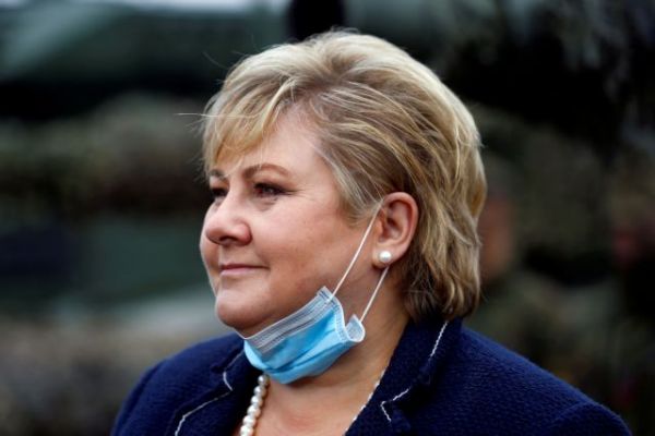 Νορβηγία : Η αστυνομία ανακρίνει την πρωθυπουργό για το κορονοπάρτι γενεθλίων  