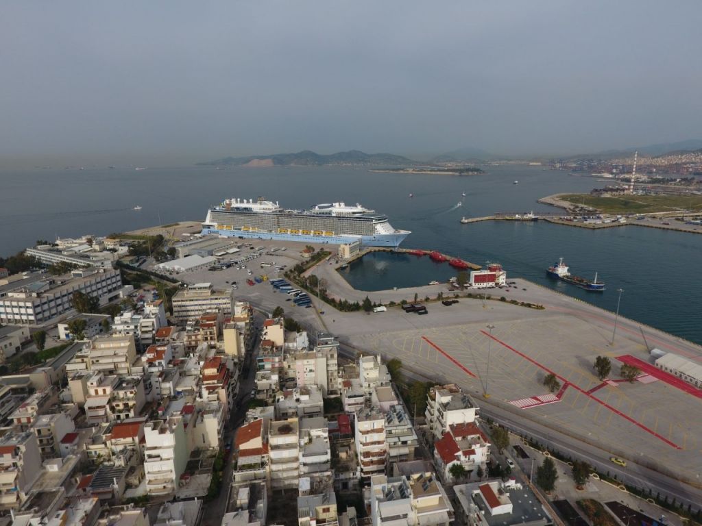 Δήμος Πειραιά : Ενα σύγχρονο πάρκο με ποδηλατοδρόμιο από την ΟΛΠ Α.Ε./ COSCO SHIPPING