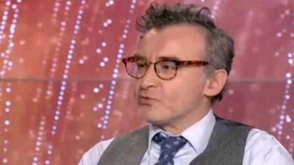 Νίκος Ορφανός : «Σκηνοθέτης μου έλεγε άντε γ@μ@σ@υ @ρχ@δ@ μπροστά στον κόσμο»